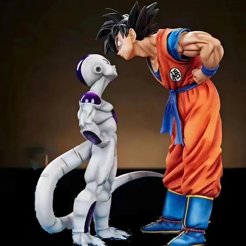Estátua Dragon Ball - Son Goku VS Freeza 24 CM